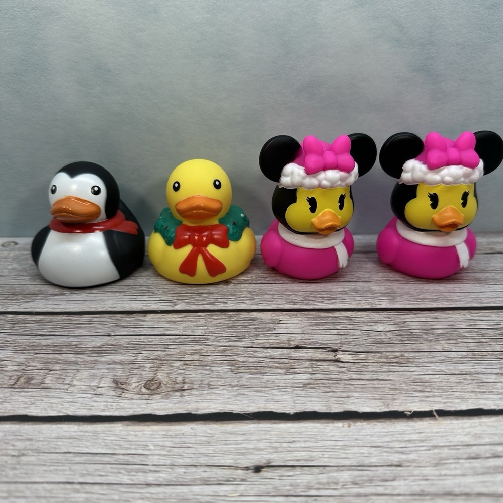 2025 Disney Christmas Rubber Ducks (2) Minnie Mouse & (2) Target Christmas Ducks
